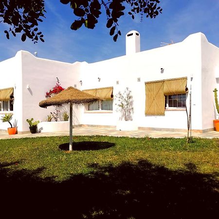 Olas De Conil Conil De La Frontera Exterior photo